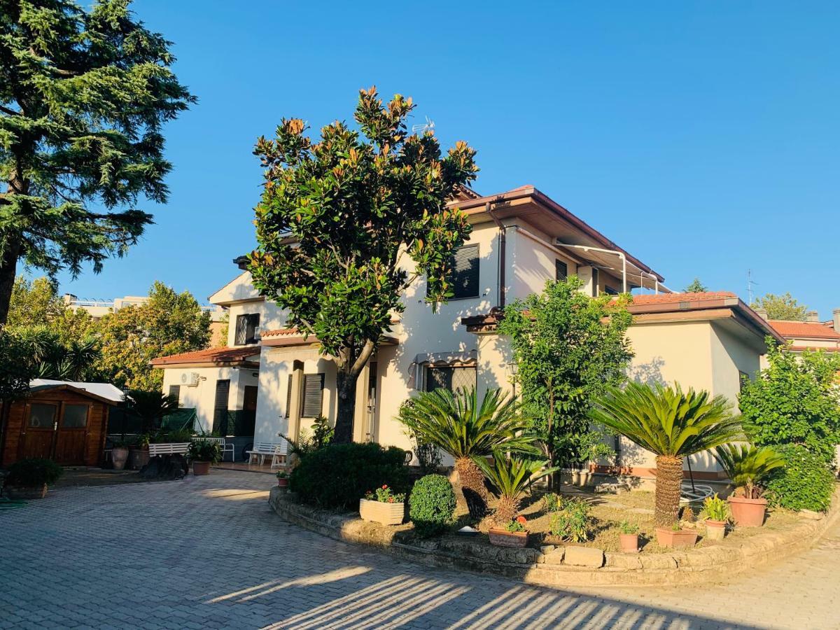 32 Hotel Ciampino Exterior foto
